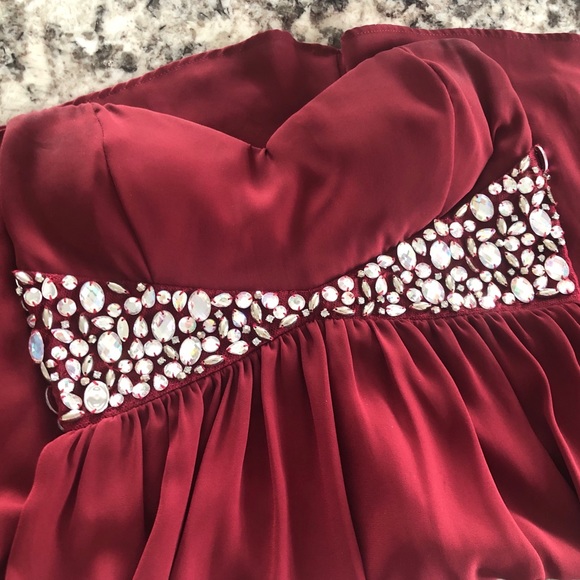 strapless dress - Picture 1 of 2